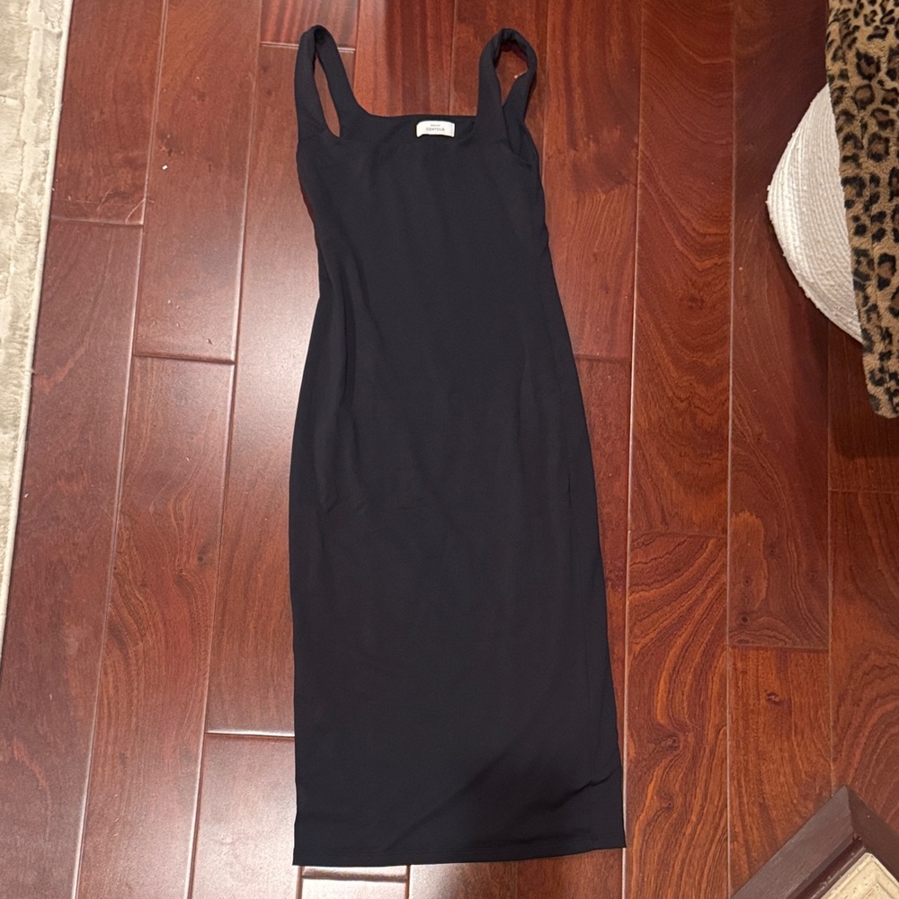 Aritzia Black Square-Neck Midi Dress
